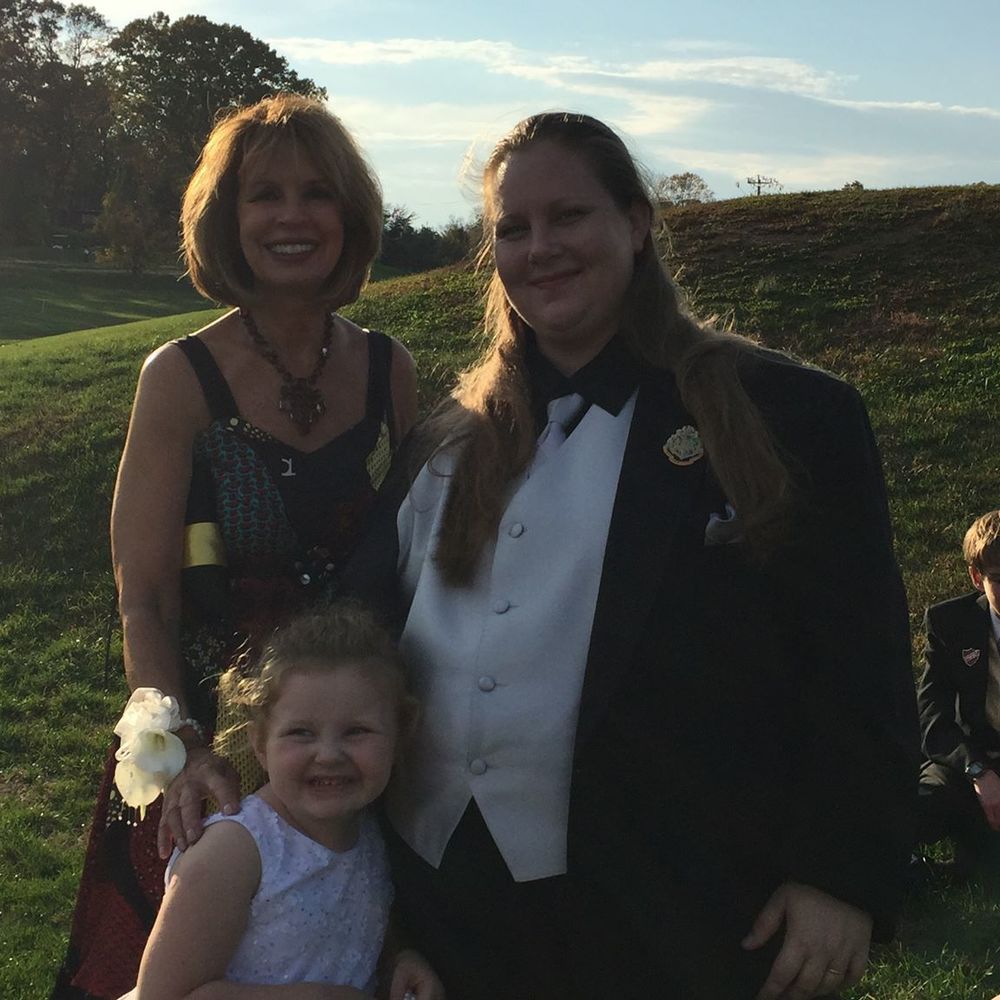 Meet your Posher, Pam